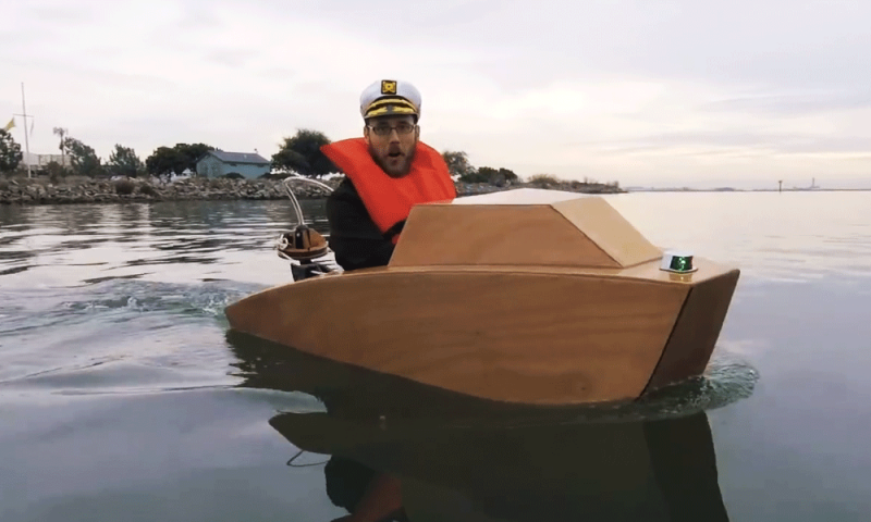 Boat-800x480.png