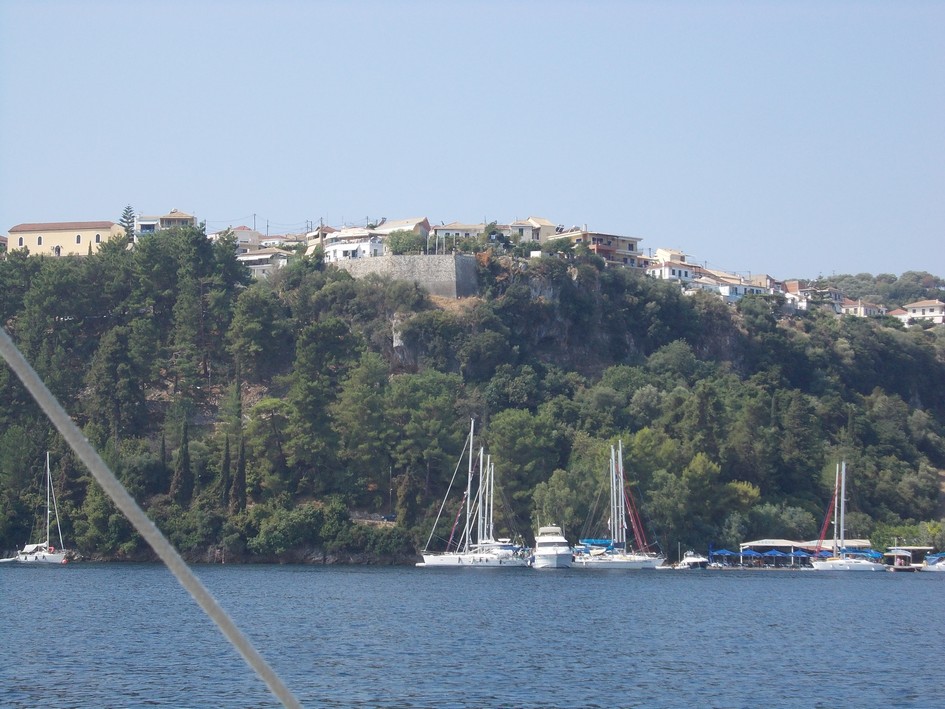 Meganisi Spilia 2.jpg