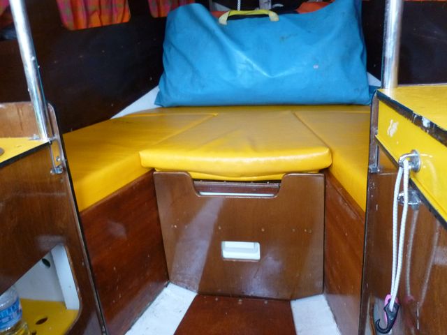 P1010351post.jpg